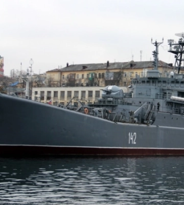 Пошел вслед за &quot;Москвой&quot;: что известно о корабле &quot;Новочеркасск&quot;, который уничтожили в Феодосии