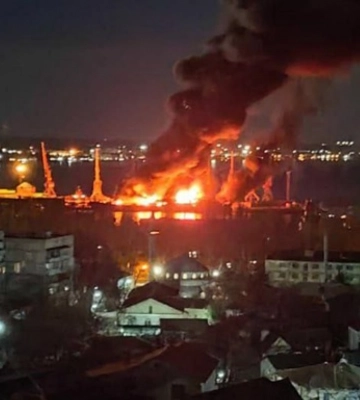 В окупованому Криму підірвали російський корабель «Новочеркаськ» – Олещук
