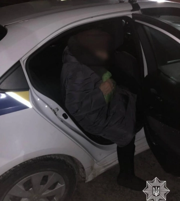У Рівному патрульні допомогли жінці, яка загубилася