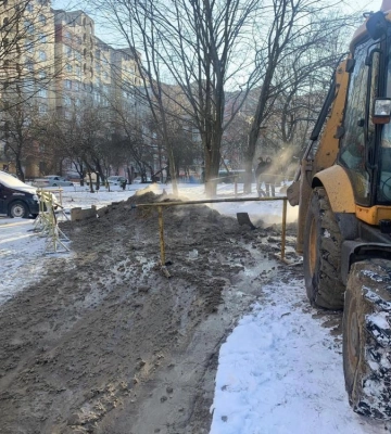 У Рівному ліквідували прорив тепломережі