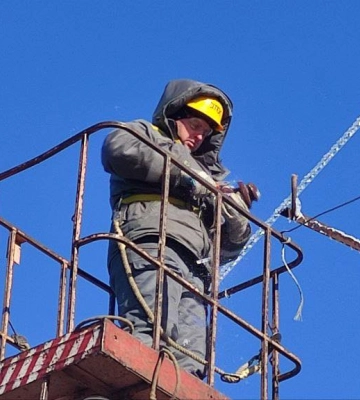 ДТЕК повернув світло майже для 24 тисяч родин Дніпропетровщини після негоди