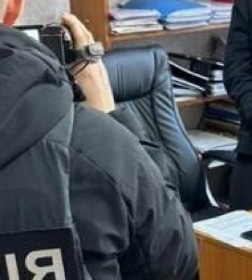 "Відкати" за ремонт укриттів в закладах освіти: на Дніпропетровщині затримали посадовицю райради