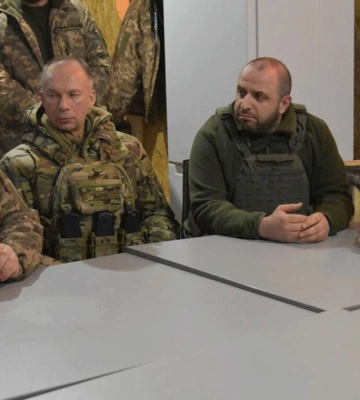 Залужный и Умеров посетили позиции ВСУ на одном из горячих направлений