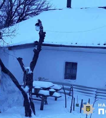 У приватному будинку на Полтавщині виявили тіла двох людей