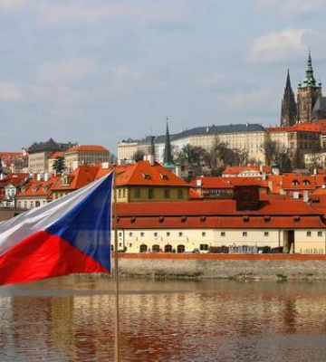 "Без поддержки Запада армия Россия уже была бы в Ужгороде": в парламенте Чехии разразился конфликт