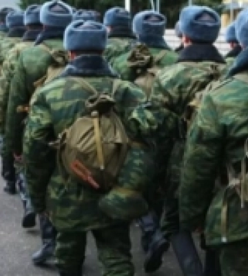 На ТОТ фермерів погрозами заганяють до війська