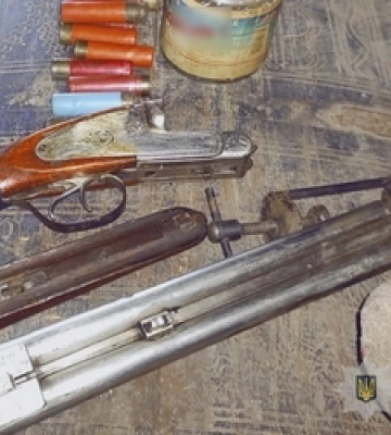 На Волині в хаті п&#039;яного дебошира знайшли обріз та набої 