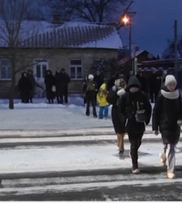 Лучани вимагають встановити світлофор на Володимирській, де двічі за рік збивали дітей (фото, відео)