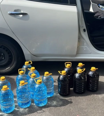 Іноземець з двома рівнянами торгували підробленим алкоголем