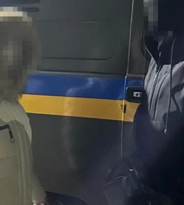 У Херсоні затримали жінку за підозрою у допомозі окупантам “паспортизувати” пільговиків
