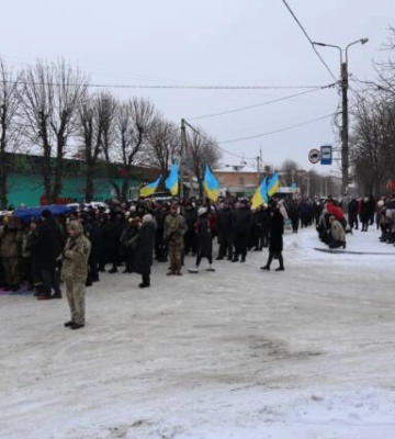 У Новоукраїнці попрощалися з двома загиблими військовим 