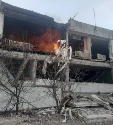 РФ атаковала Купянский район авиабомбами: погибла женщина, возник пожар