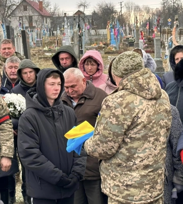 На Волині попрощалися з військовим Миколою Назарчуком