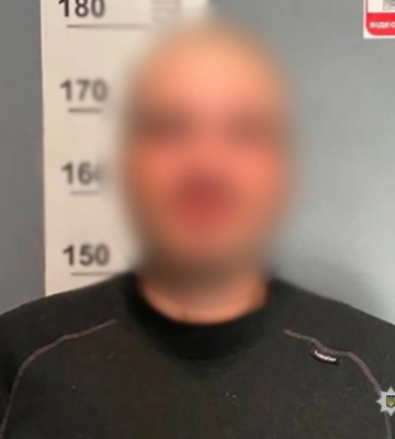 У Києві чоловік підпалив двері колишньої, яка почала зустрічатися з іншим