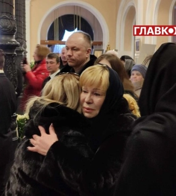Похорон Віталія Білоножка. У Києві проходить прощання з артистом