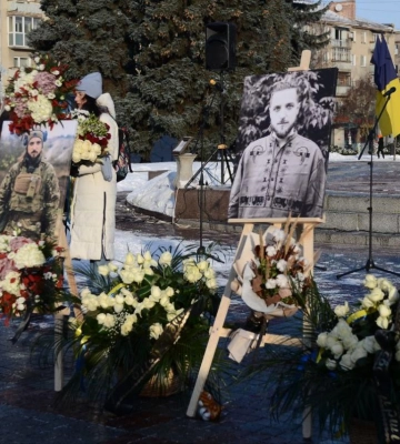 У Рівному попрощались з військовим та поетом Максимом Кривцовим