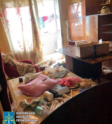 Покинула 1,5-річну доньку одну у квартирі без їжі та води: у Харкові в 19-річної горе-матері відібрали дитину