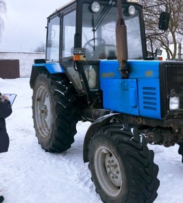 В Черниговской области мужчины убили предпринимателя, чтобы продать его трактор