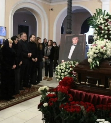 У Києві попрощалися з народним артистом України Віталієм Білоножком
