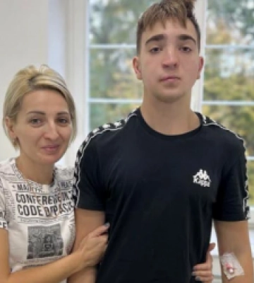 Львівські хірурги виправили дефект піднебіння 17-річному Артему