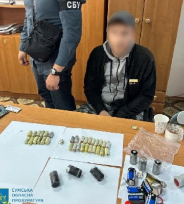 На Сумщині повідомили підозру учаснику ОЗГ, який організував транснаціональний канал переміщення кокаїну
