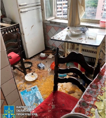 Харків&#039;янка на три доби замкнула у квартирі маленьку доньку без їжі та води 
