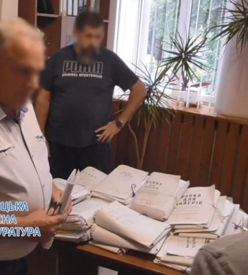 Завдав збитків на 14 млн грн: екскерівнику комунального підприємства на Вінниччині повідомили про підозру