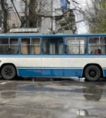 Внаслідок обстрілів в Херсоні пошкоджено об’єкти транспортної та комунальної інфраструктури