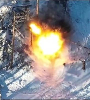 Волинські тероборонівці запустили «пташку» в бліндаж російських аеророзвідників у Серебрянському лісі (відео)