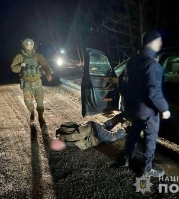 На Закарпатті заблоковано ще один канал переправи військовозобов’язаних через кордон: поліція затримала організатора