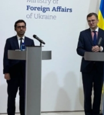 Кулеба обговорив з міністром закордонних справ Франції співпрацю у сфері оборони