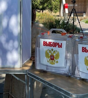 Работникам завода в оккупации, вероятно, угрожают мобилизацией за отказ поддержать Путина на выборах — горрада Мариуполя