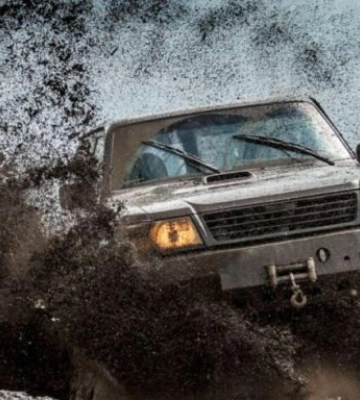 Відомо, скільки вилучених авто, деревини, грошей та цигарок передали на ЗСУ на Рівненщині