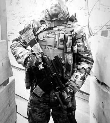 Герой повертається з війни додому «на щиті»