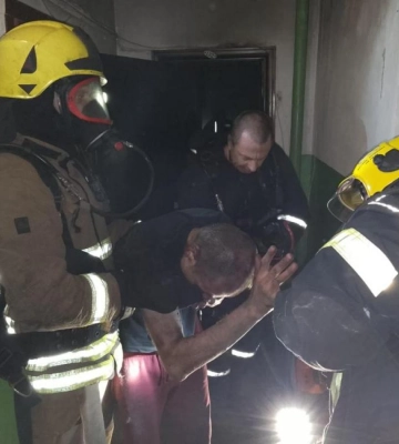 У рівненській багатоповерхівці - пожежа: мешканців евакуювали, але є жертви (ВІДЕО)