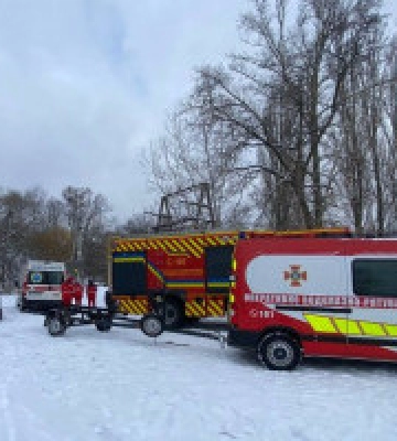 У Києві рибалка провалився під лід: врятувати його не вдалося