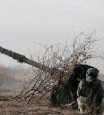 На Херсонському напрямку українські військові знищили російські польовий артсклад, ЗРК «Панцир», гармати та іншу техніку