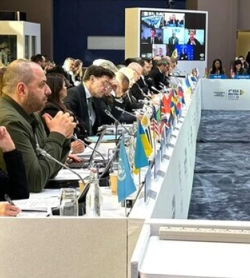 Умєров у Давосі запропонував створити Міжнародну робочу групу для напрацювання механізму виведення військ РФ з України