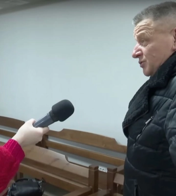 Жертва замаху дружини і тещі чи корупціонер? Тривають суди у справах волинського ексміліціонера