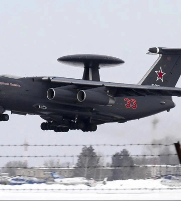 ЗМІ: Над Азовським морем збили російський літак А-50 і пошкодили Іл-22М