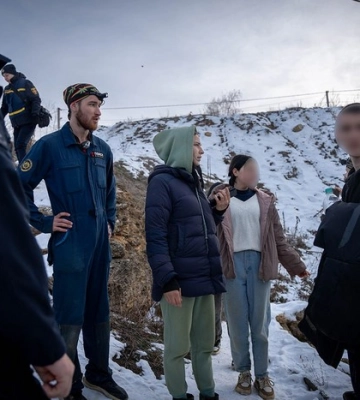 На Одещині рятувальники цілу ніч шукали у катакомбах чотирьох підлітків