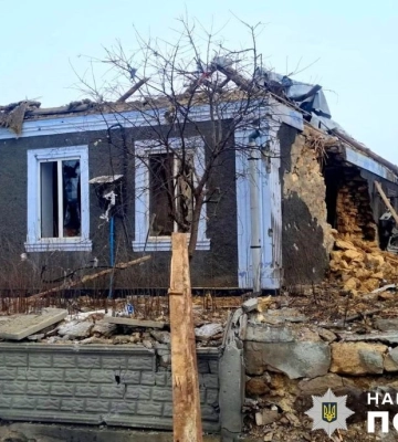 Четверо рятувальників поранені внаслідок ворожого обстрілу Станіслава на Херсонщині