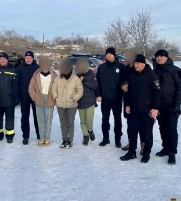 В Одесской области полиция нашла четверых детей, заблудившихся в катакомбах