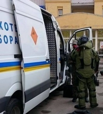 У Луцьку троє учнів повідомили про бомбу в школі. Їхні особи встановили