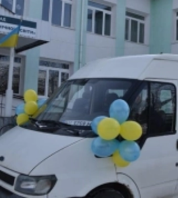 Навчальний заклад, який релокувався до Гощі з Бахмута, отримав автомобіль