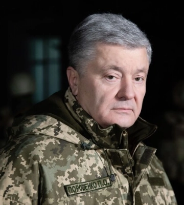 Послабить контроль окупантів над Кримом – Порошенко пояснив наслідки знищення російського літака А-50