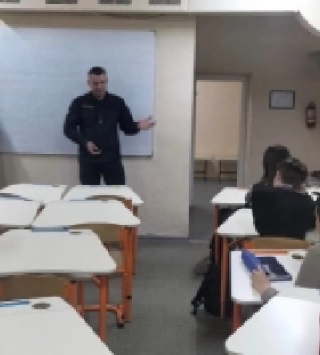 Після інциденту з катакомбами у школах в Одеському районі провели профілактичні бесіди