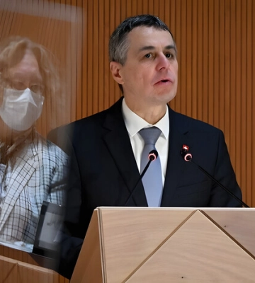Чому західні політики усе розуміють, але вперто шукають лаврів «миротворця»