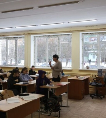 800 учнів ліцею «Оріяна» сіли за парти після ракетного удару по Львову