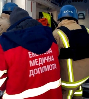 У Білопіллі рятувальники допомогли літній жінці, яка потребувала медичної допомоги  (відео)